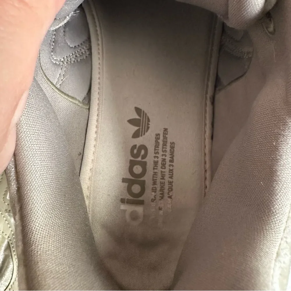 Adidas Astir Green Sneakers Women’s Size 9.5